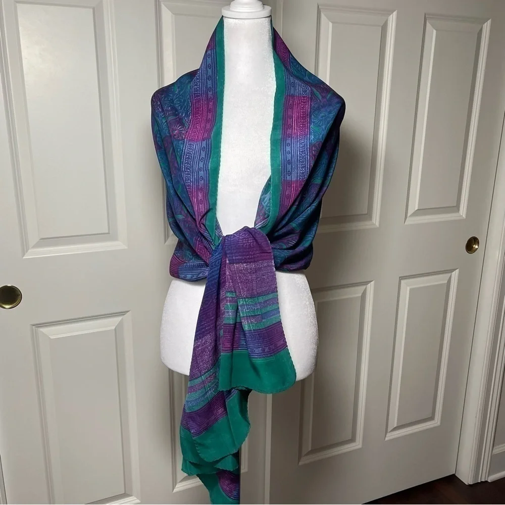 NWOT Silk Oversized Scarf Wrap Shawl Shrug Cape Poncho Batik India